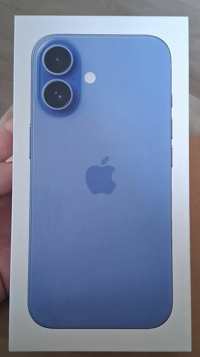 iPhone 16 128gb - Image 1