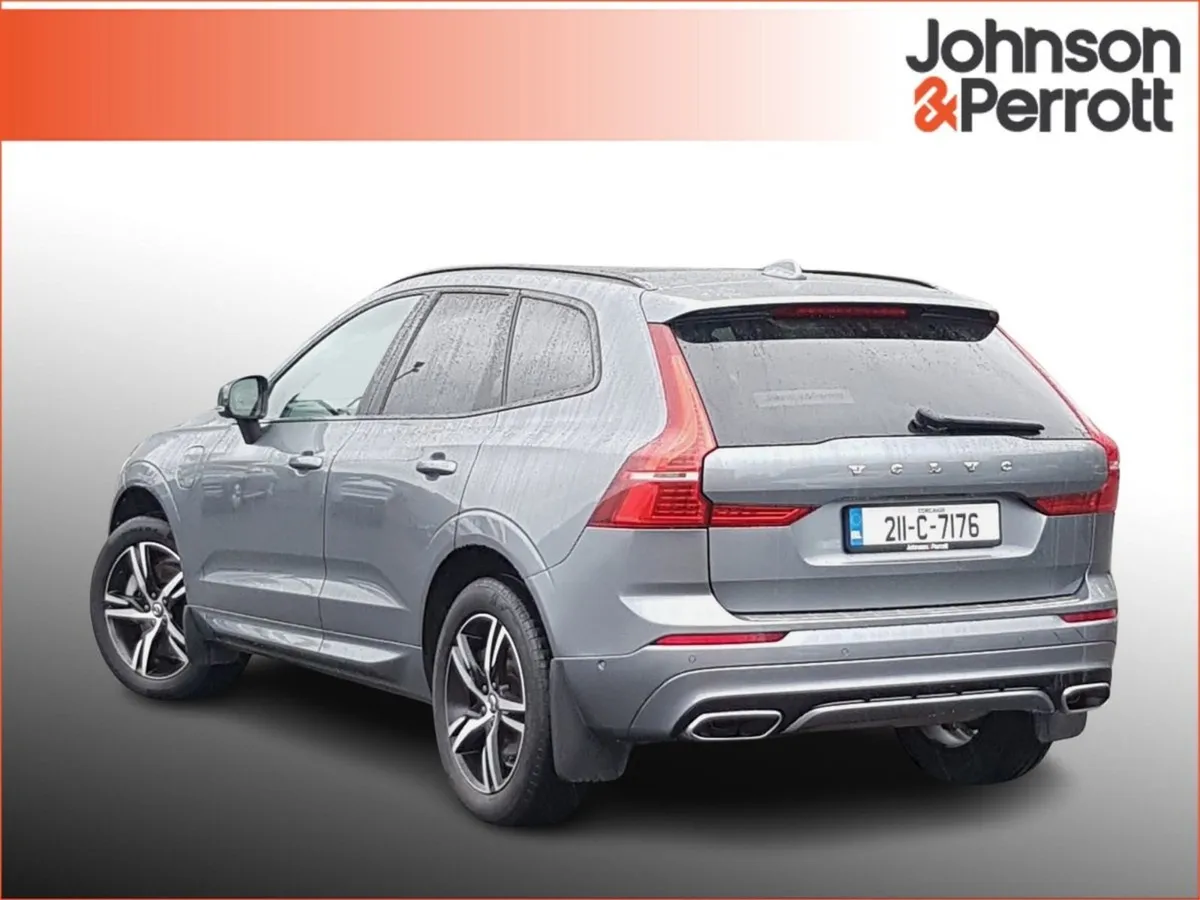 Volvo XC60 T6 340hp Phev R-design AWD - Image 3