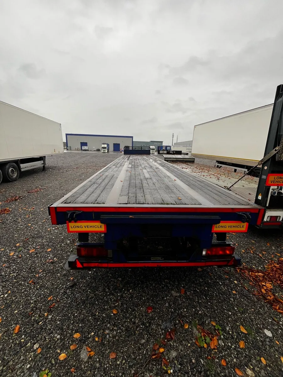 45 foot flat trailer - Image 2