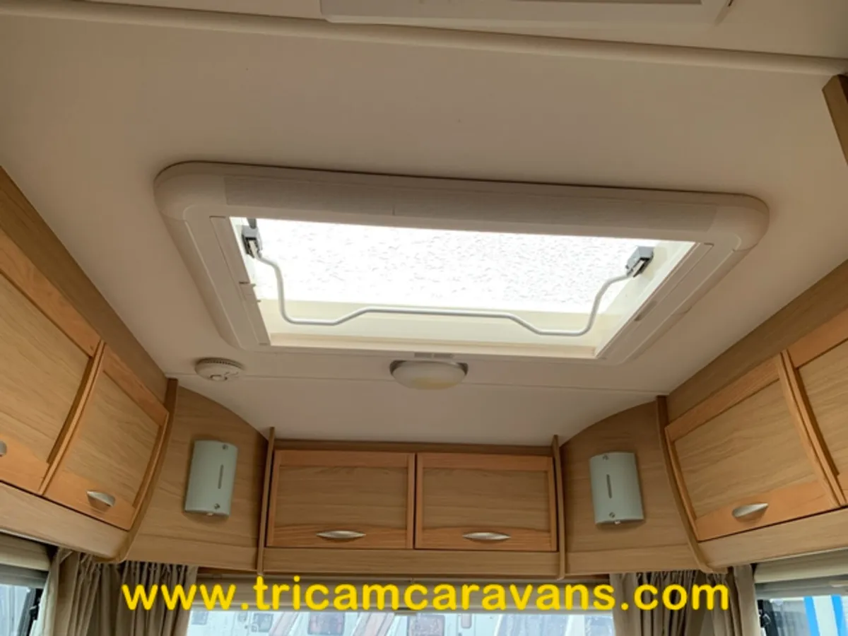 2012 Elddis Majestic 506/6, Lightwt, Triple Bunks - Image 3