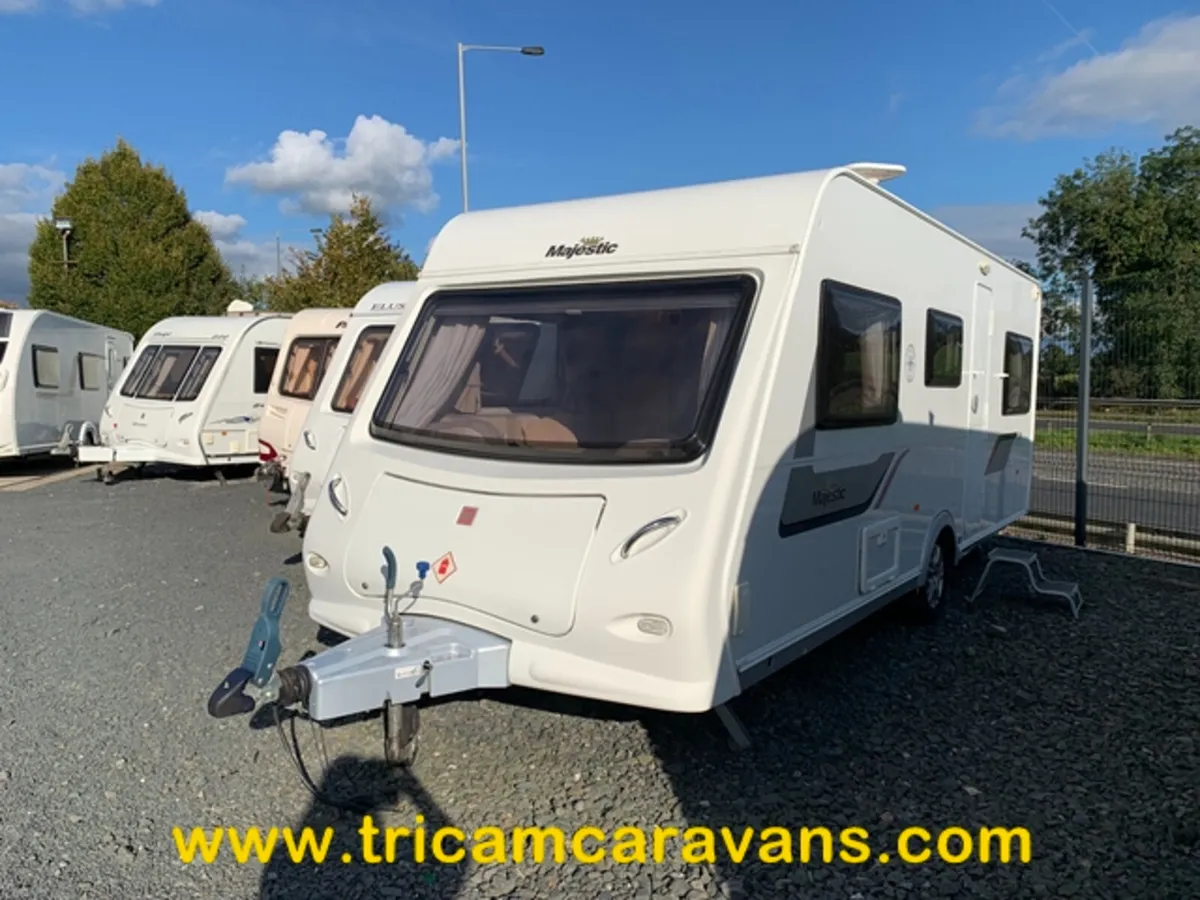 2012 Elddis Majestic 506/6, Lightwt, Triple Bunks - Image 1