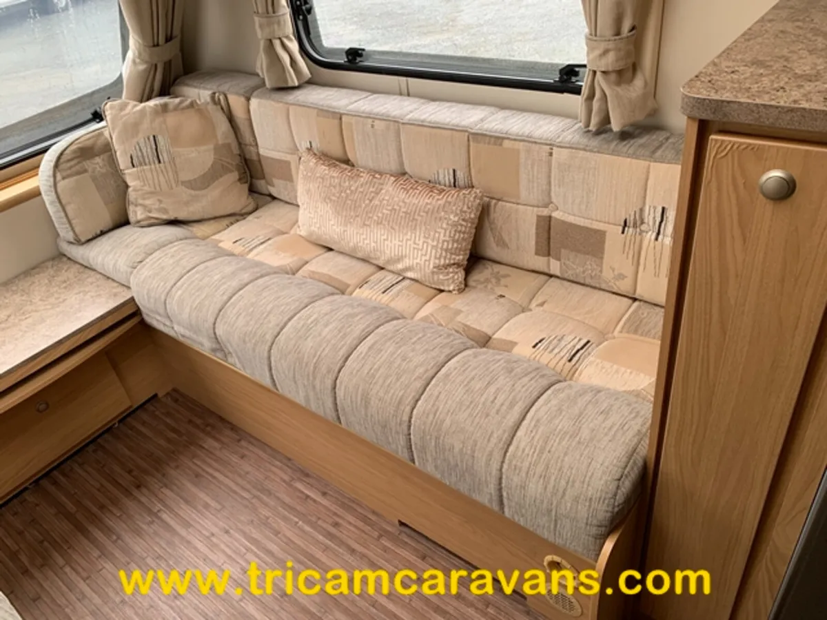 2012 Elddis Majestic 506/6, Lightwt, Triple Bunks - Image 4