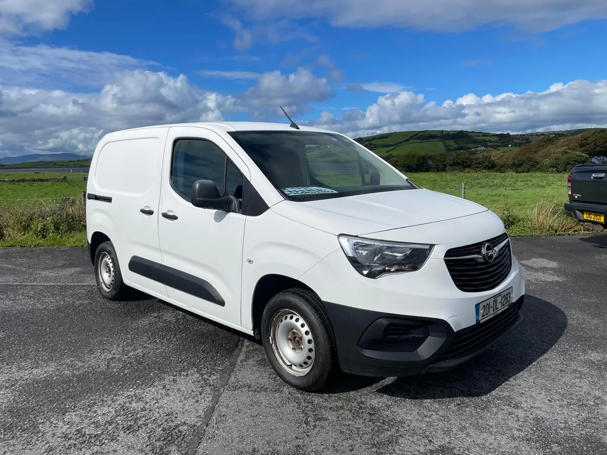 Opel Combo 2020 - Image 1