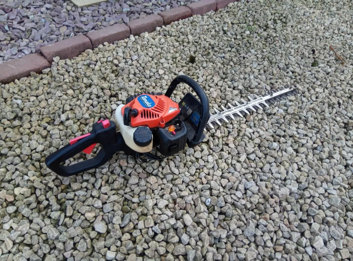 Tanaka (Hitachi) Hedge Trimmers