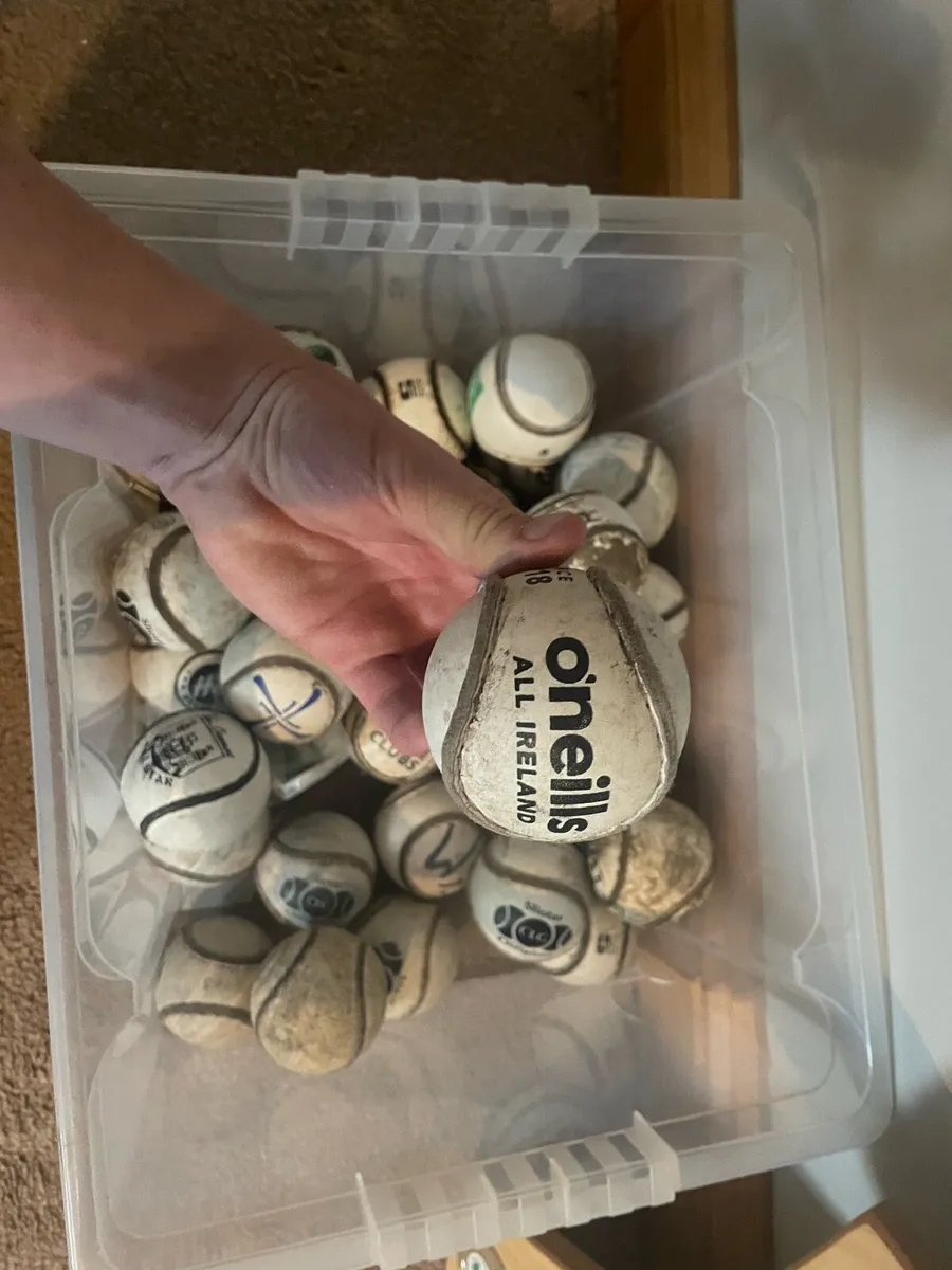 Selection of official Sliotars - Image 2