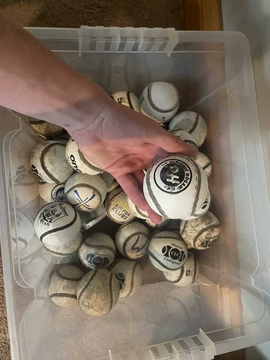 Selection of official Sliotars - Image 3