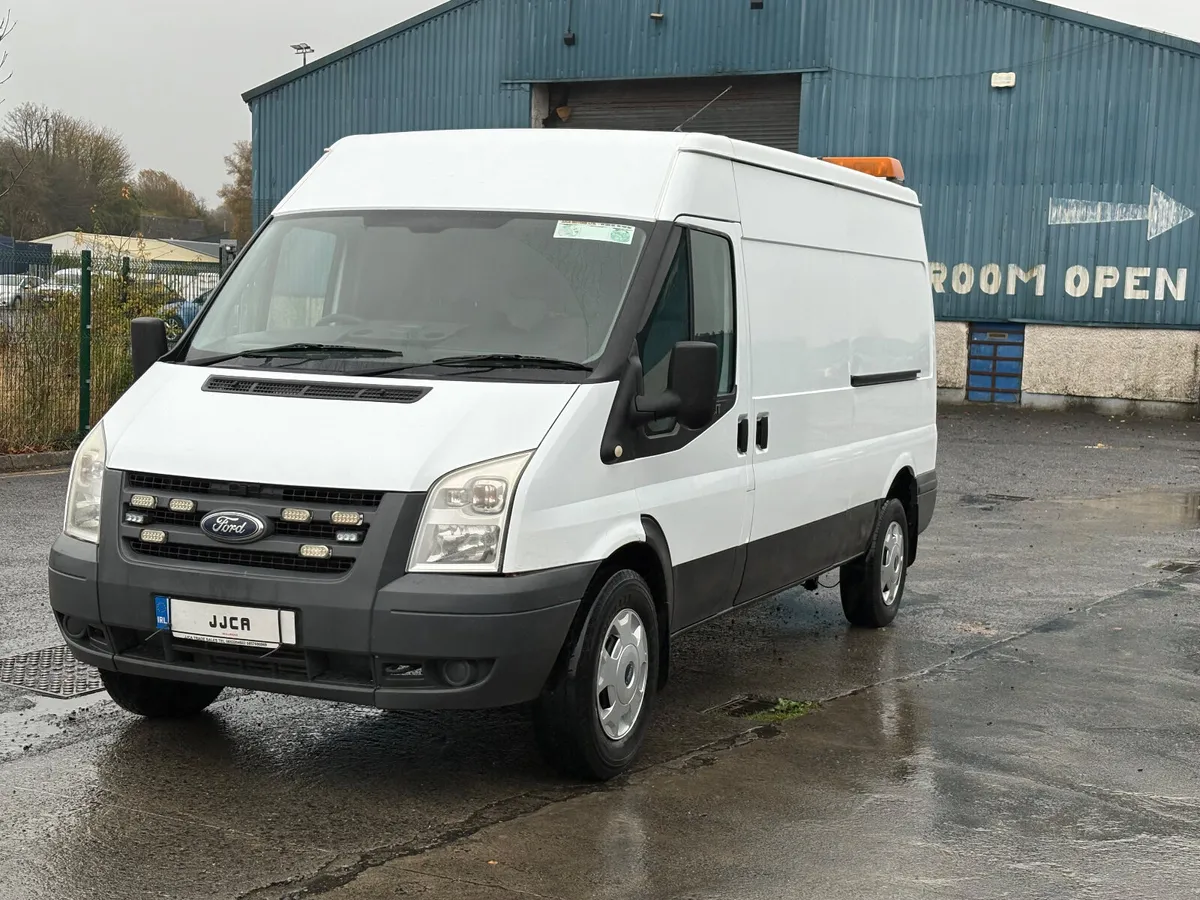 Ford Transit 2012 2.4 TDCI 100-T350 only 190 km - Image 3