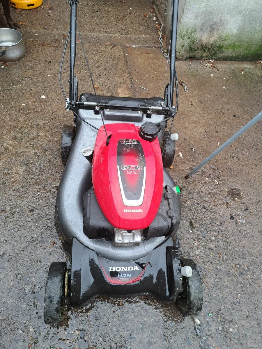 Honda lawnmowers - Image 2