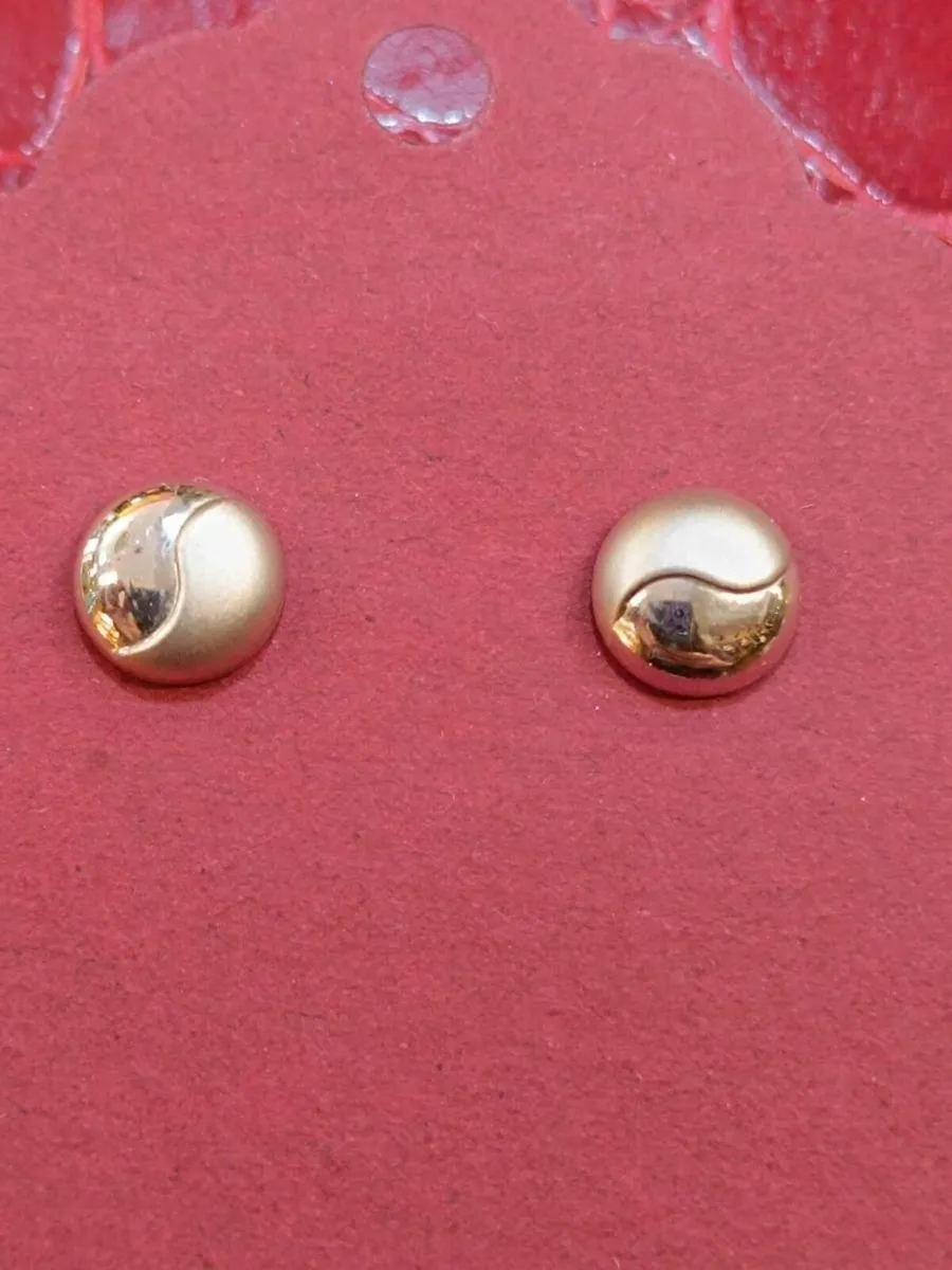 9k White Gold Button Earrings, Studs - Image 2