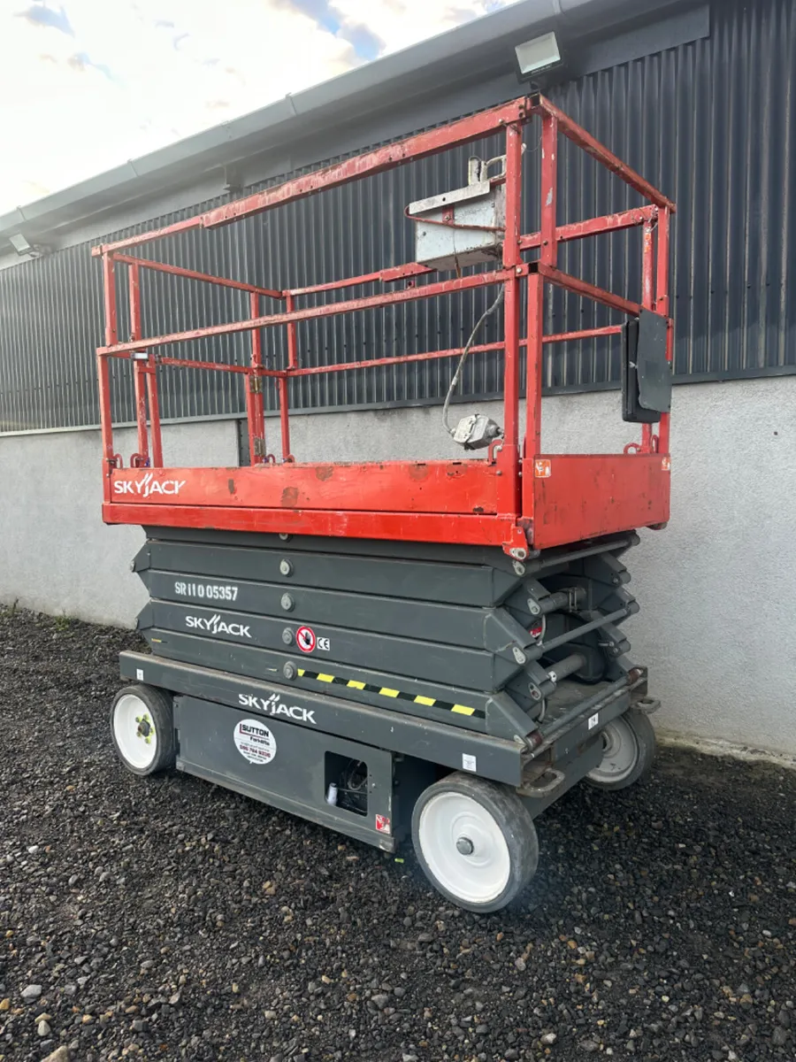 SKYJACK SJ4632 Scissor Lift - Image 3