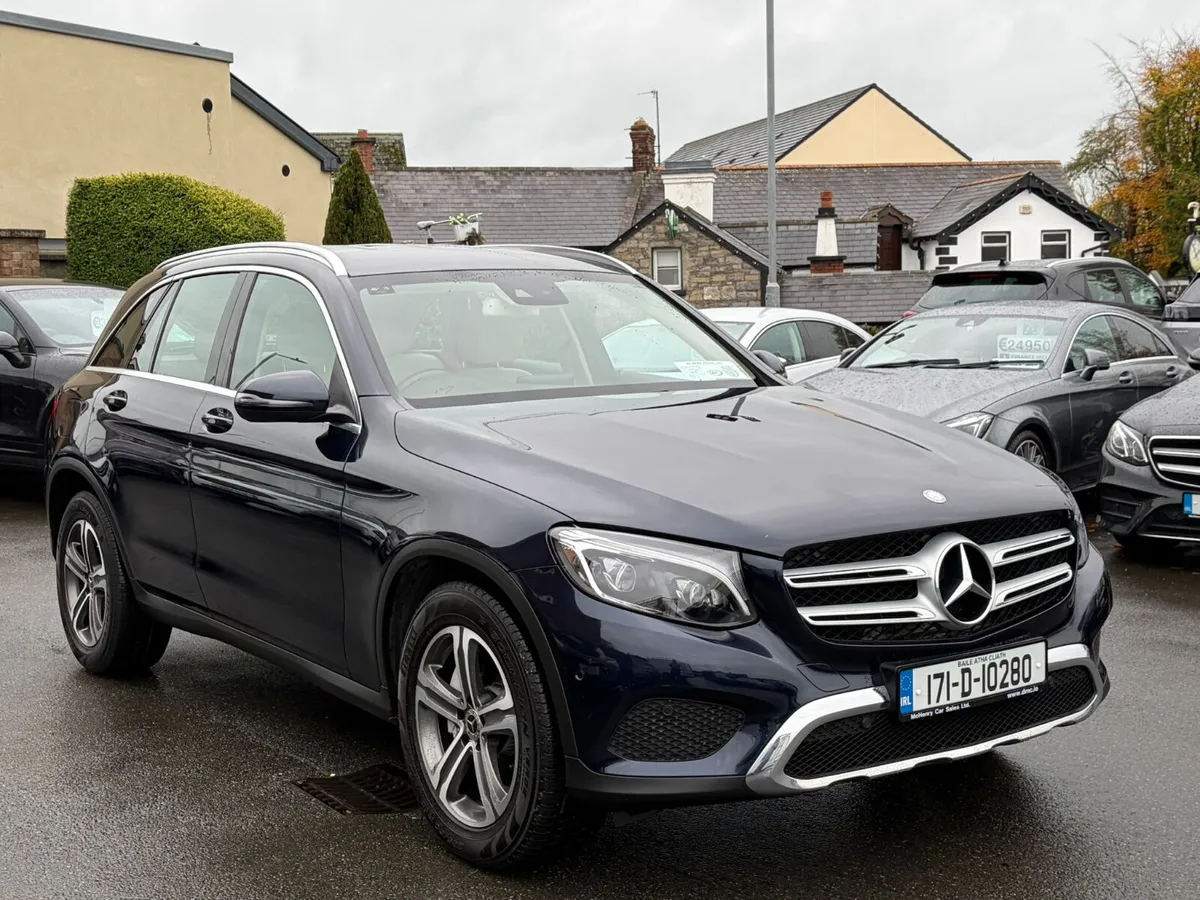 171 Mercedes-Benz GLC220D *LOW KILS* - Image 3