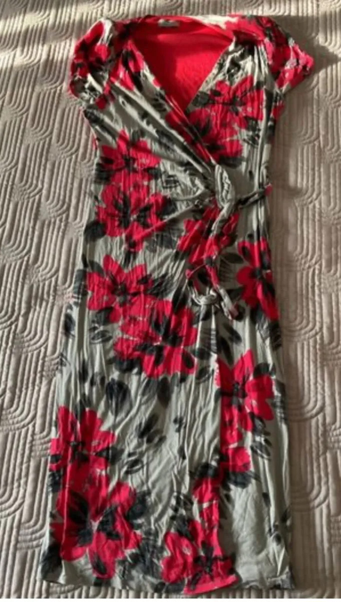Dunnes Per Una Wrap Dress size 14 - Image 1