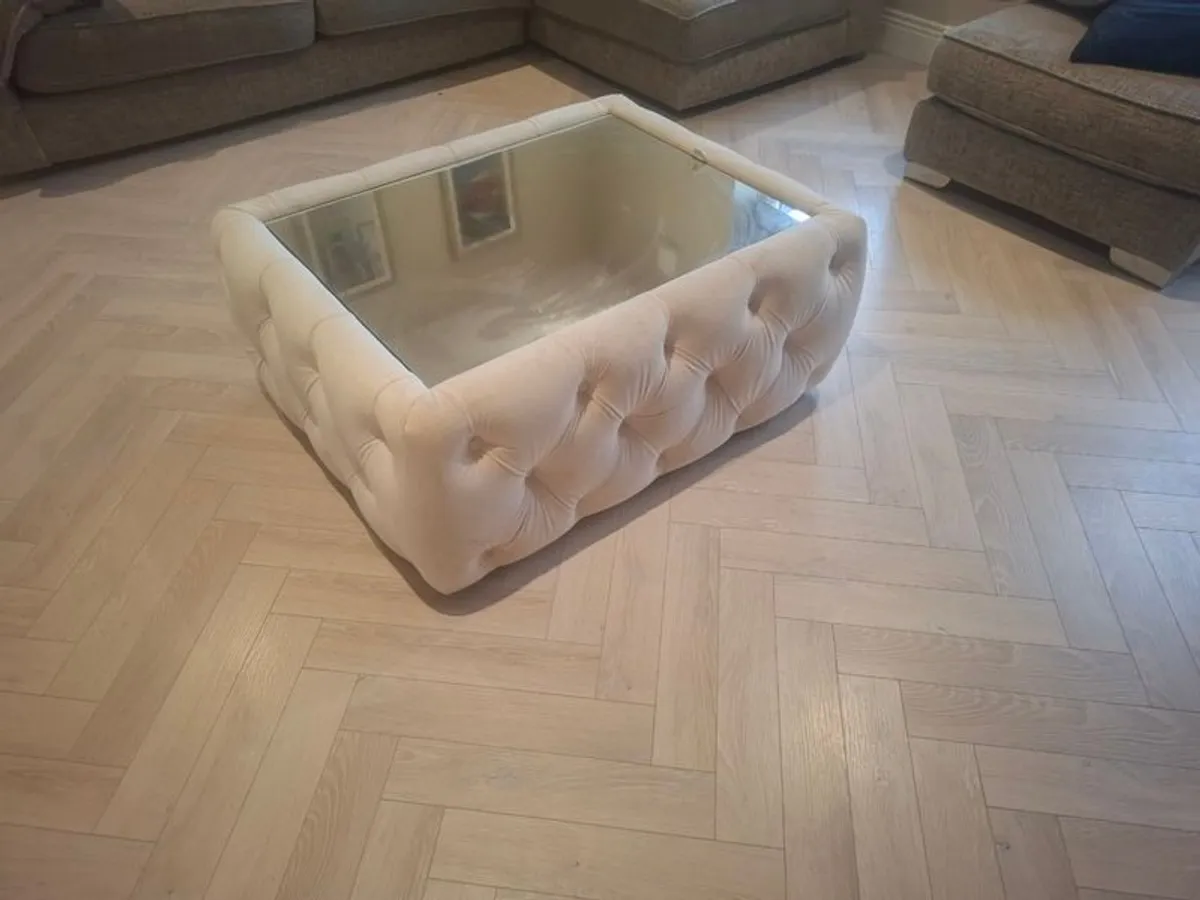 Luxury coffee table - Image 1