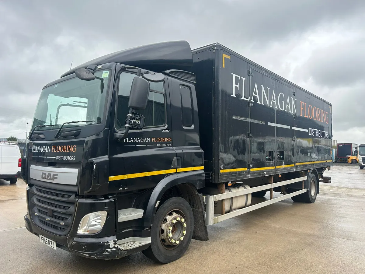 May 2015 DAF CF 220 Box Van - Image 3