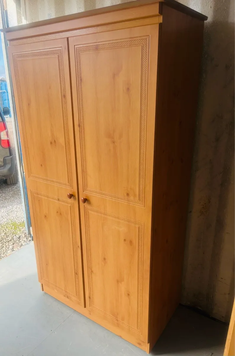 Wardrobe - Image 2