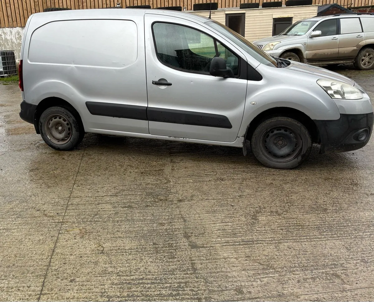 Peugeot Partner - Image 2