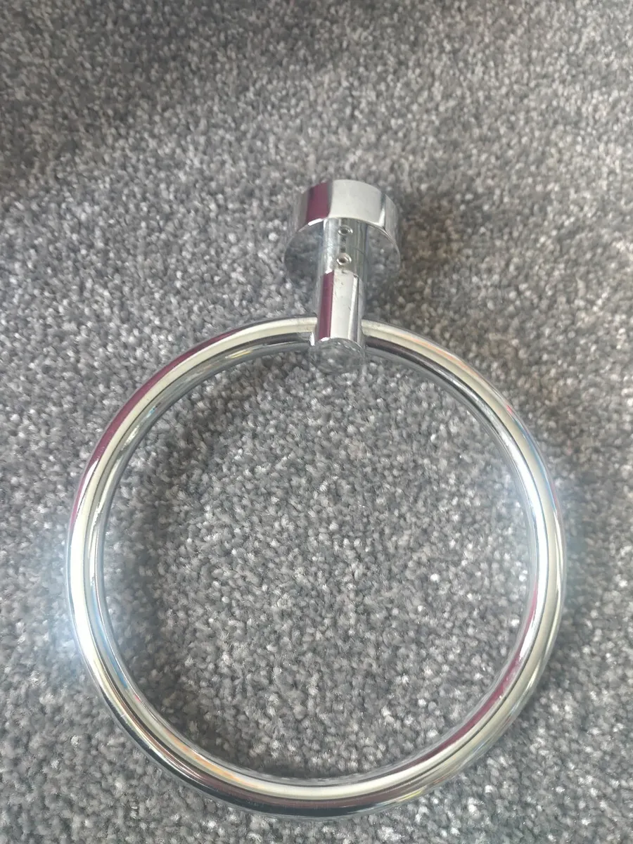 Towel  paper rail - Image 1