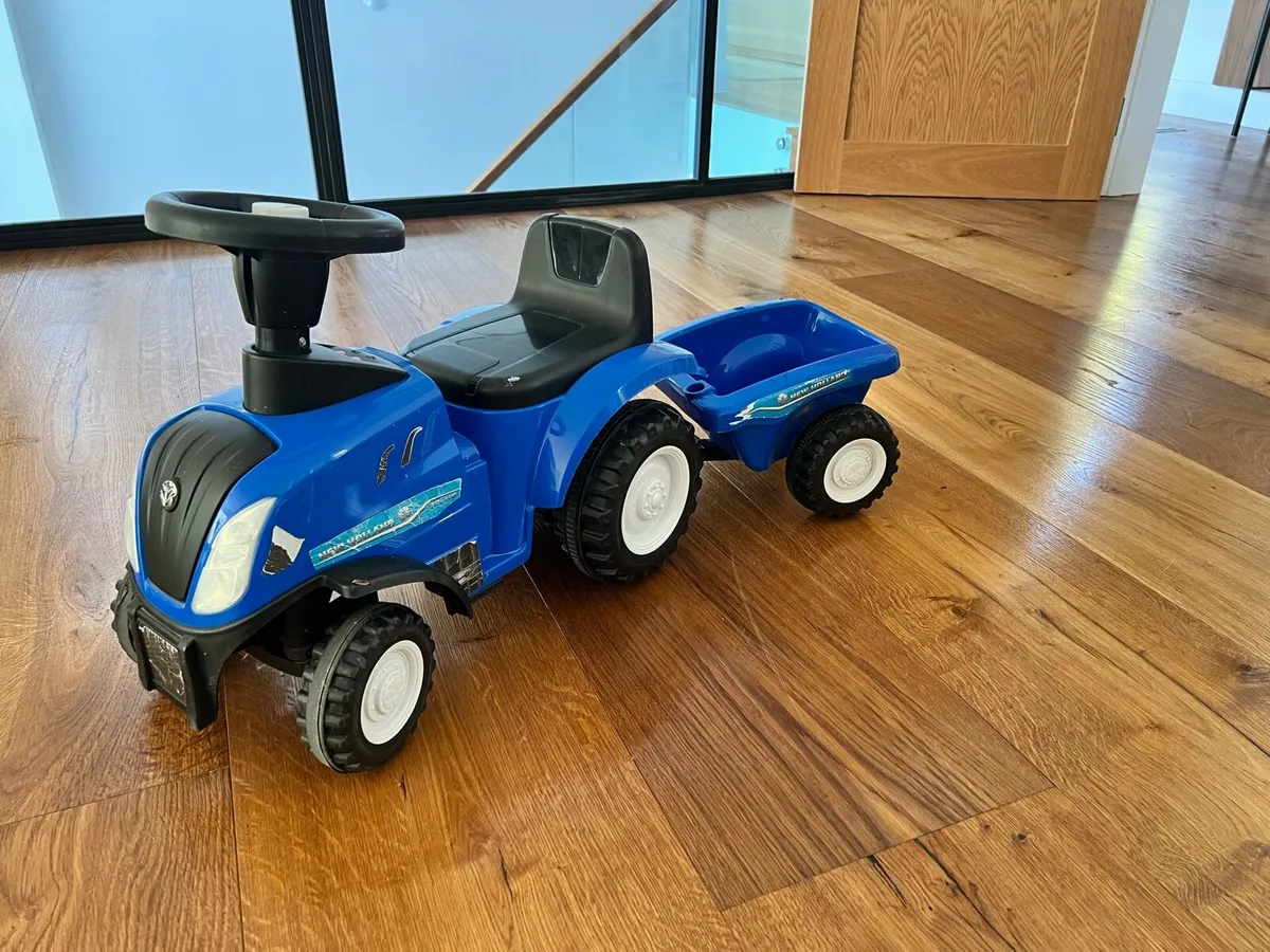 Selection of toddlers ride on vehicles/slide - Image 4