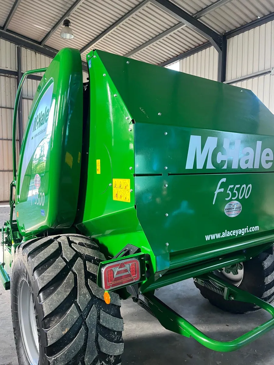 McHale F 5500 Baler - Image 4