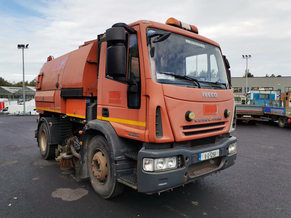 2011 Iveco Daily 150E22 K Sweeper For Auction - Image 3