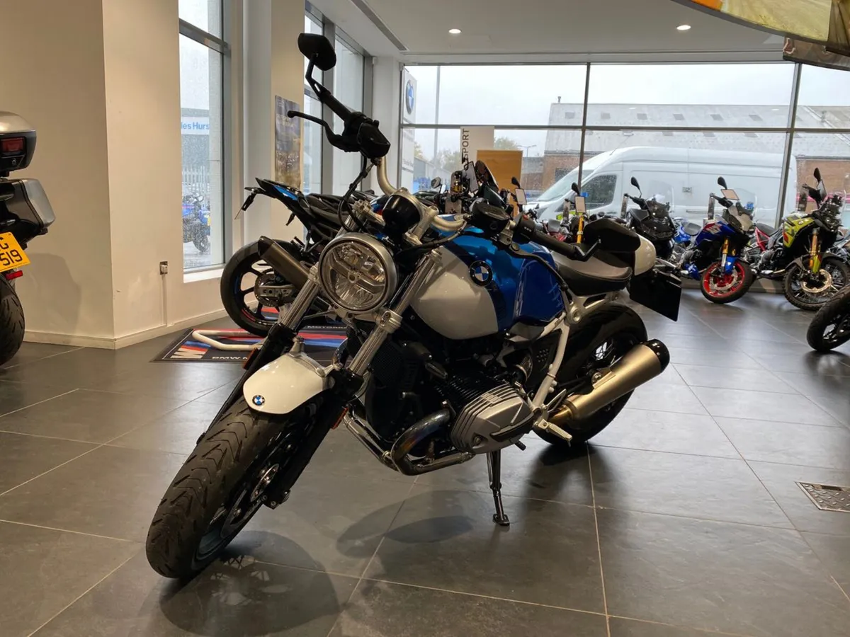 2022 BMW R9T Pure with Extras! - Image 4