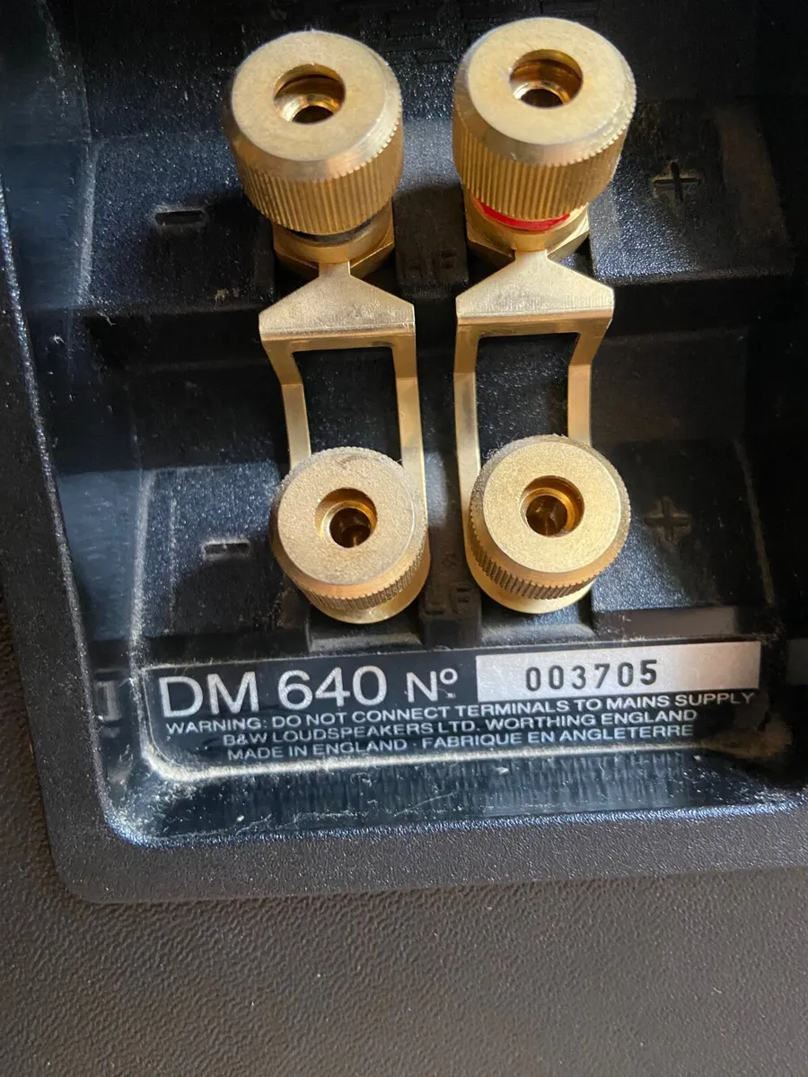 2 Bowers & Wilkins  Speakers - Image 4