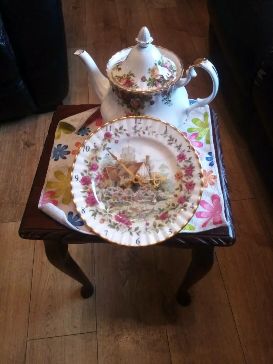 Old country rose - Image 3