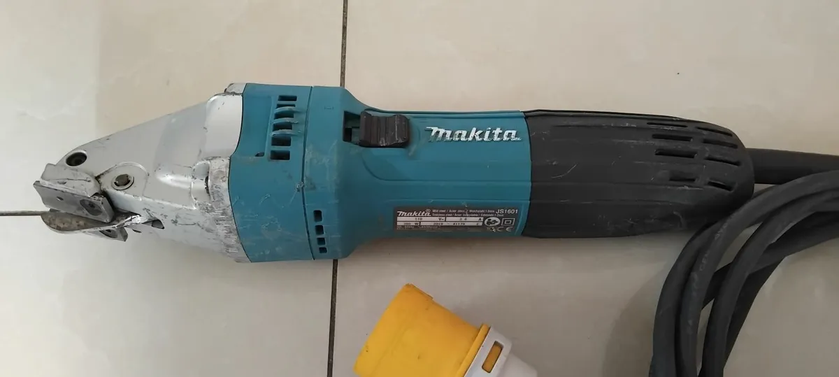 Makita JS1601 Tin Shears 110v - Image 1