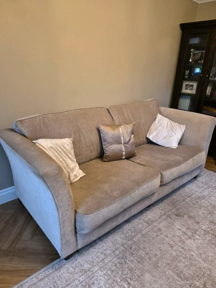 3 seater 2 seater and single chair - Image 1