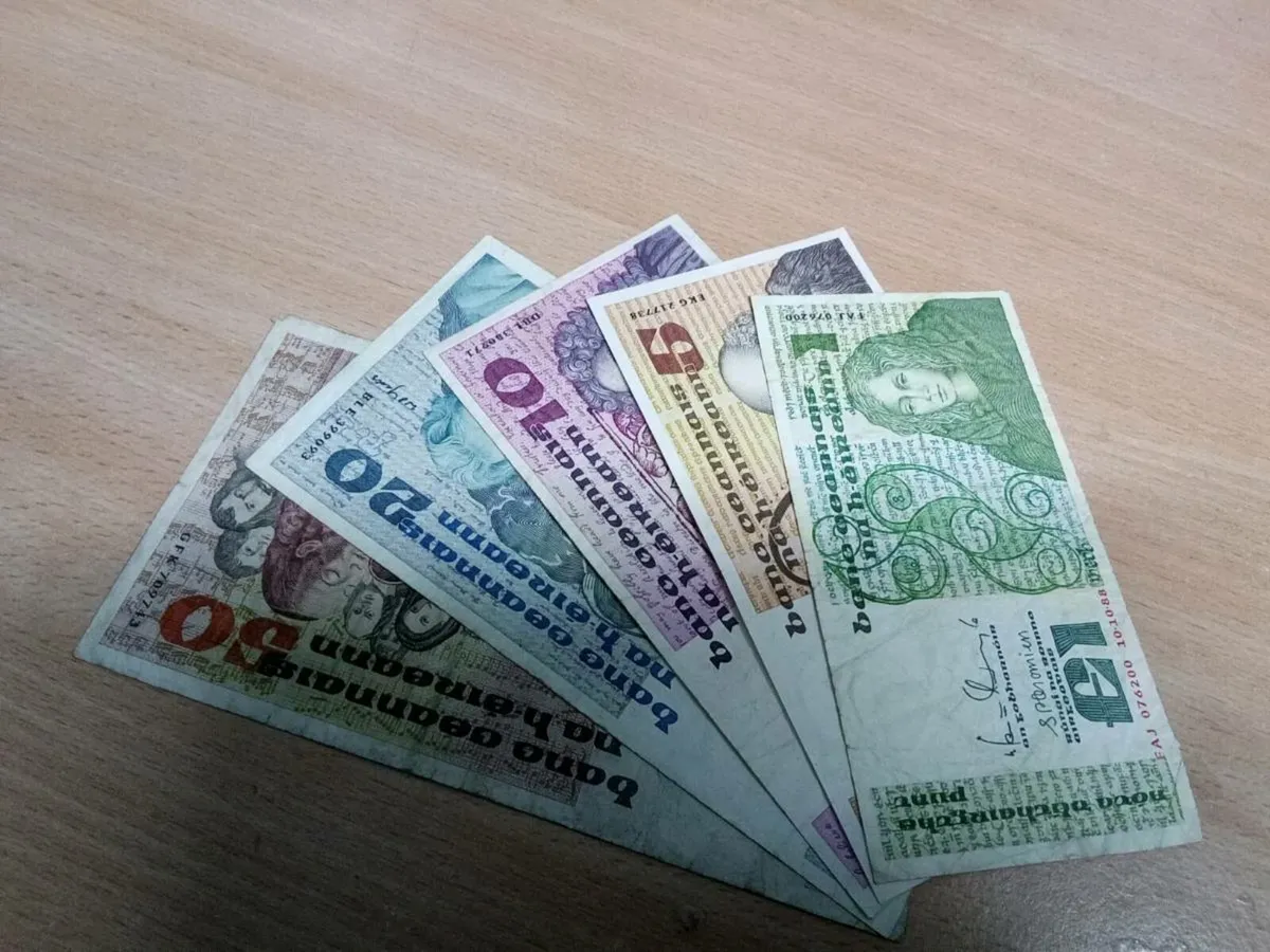 Irish Banknotes - Image 1