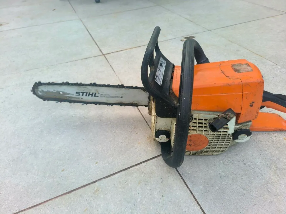 Stihl Chainsaw MS-230 - Image 2