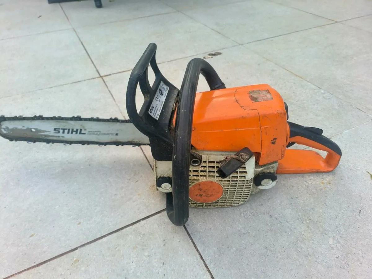 Stihl Chainsaw MS-230 - Image 3