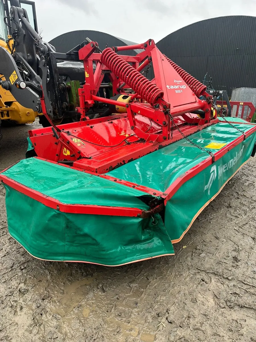 Kv 3532F front mower - Image 2