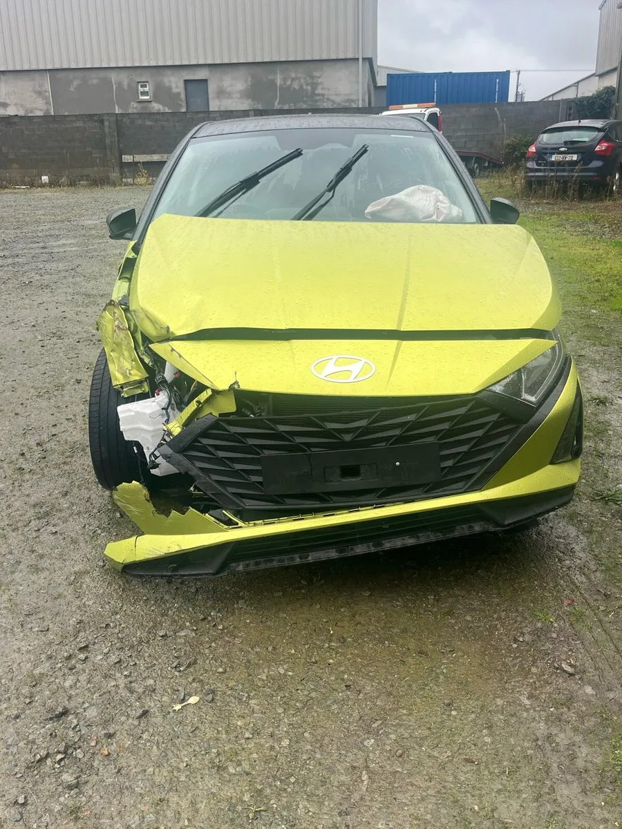2024 (242) Hyundai i120 *NO RECORD* - Image 2
