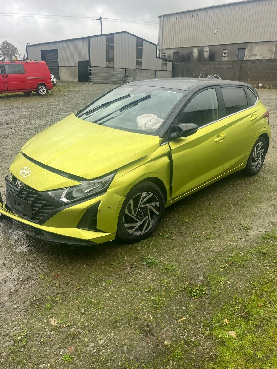 2024 (242) Hyundai i120 *NO RECORD* - Image 3
