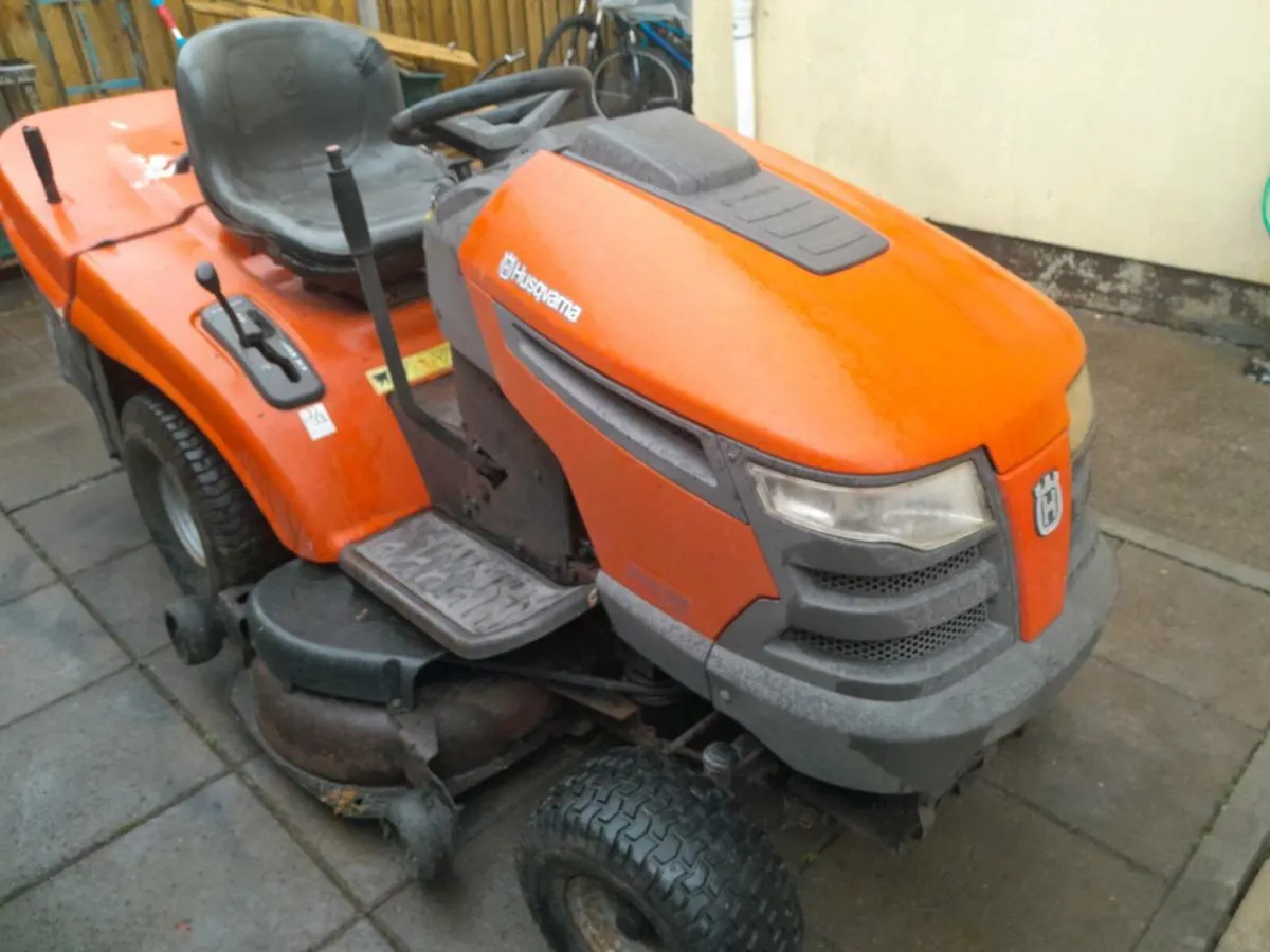 Husqvarna lawnmower - Image 2