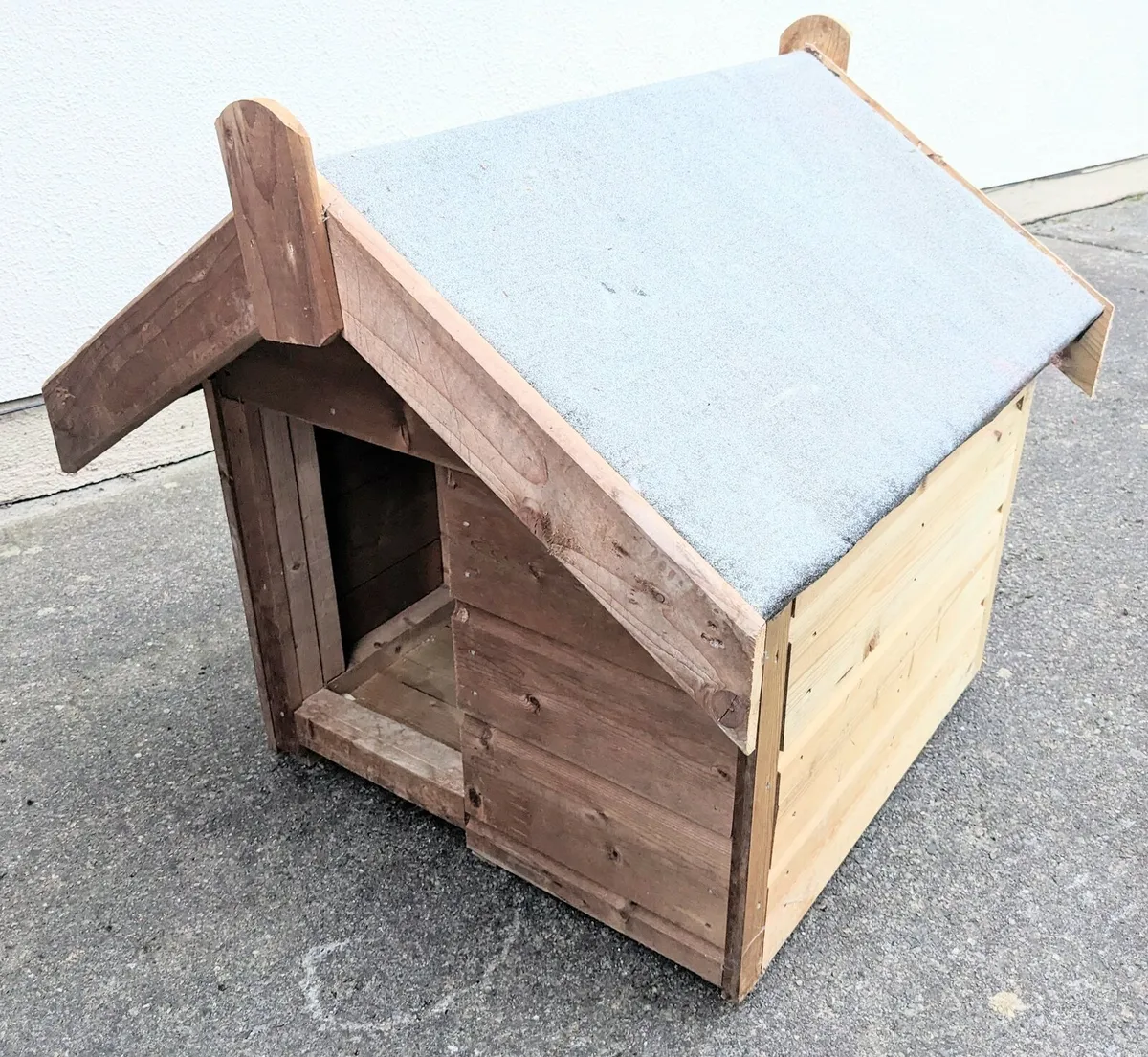 Kennel House - Image 1