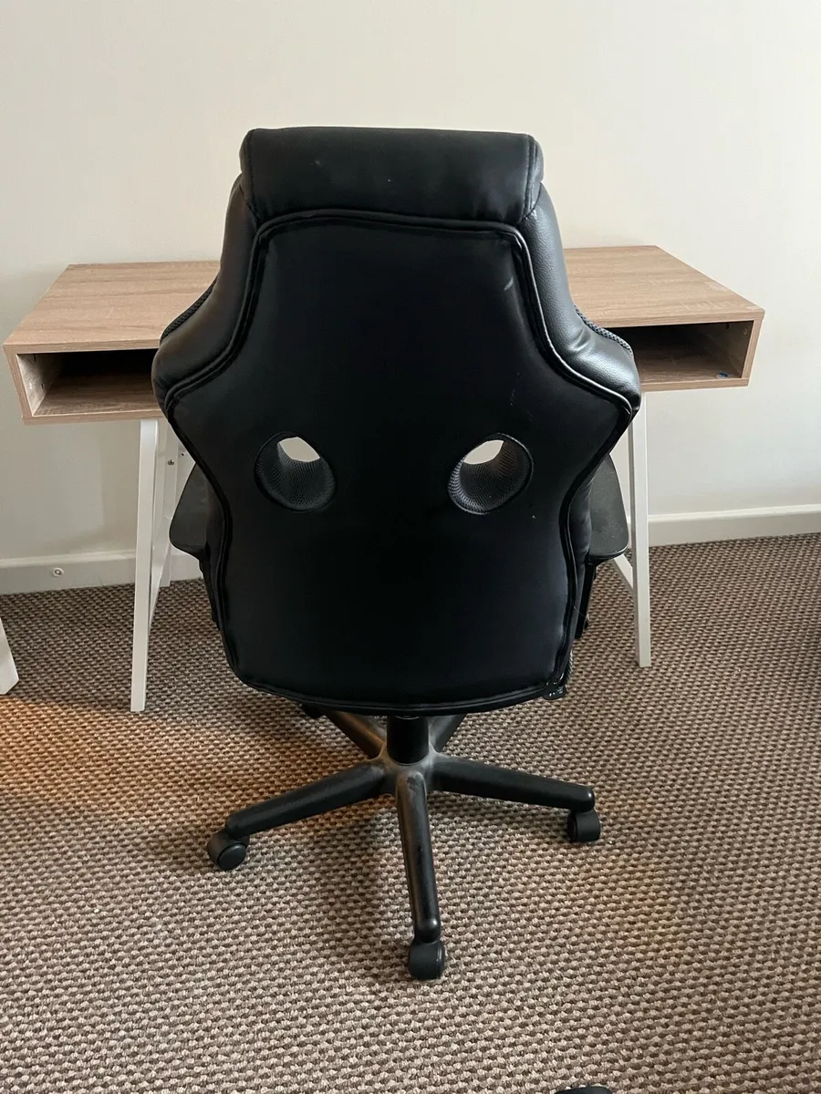 Black desk chair - Image 2