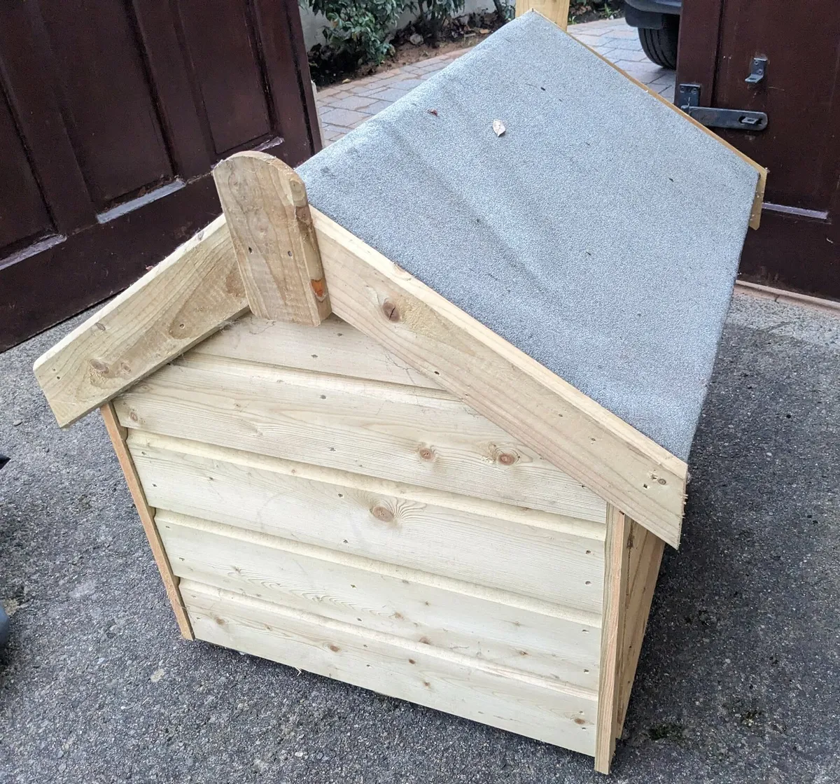 Kennel House - Image 2