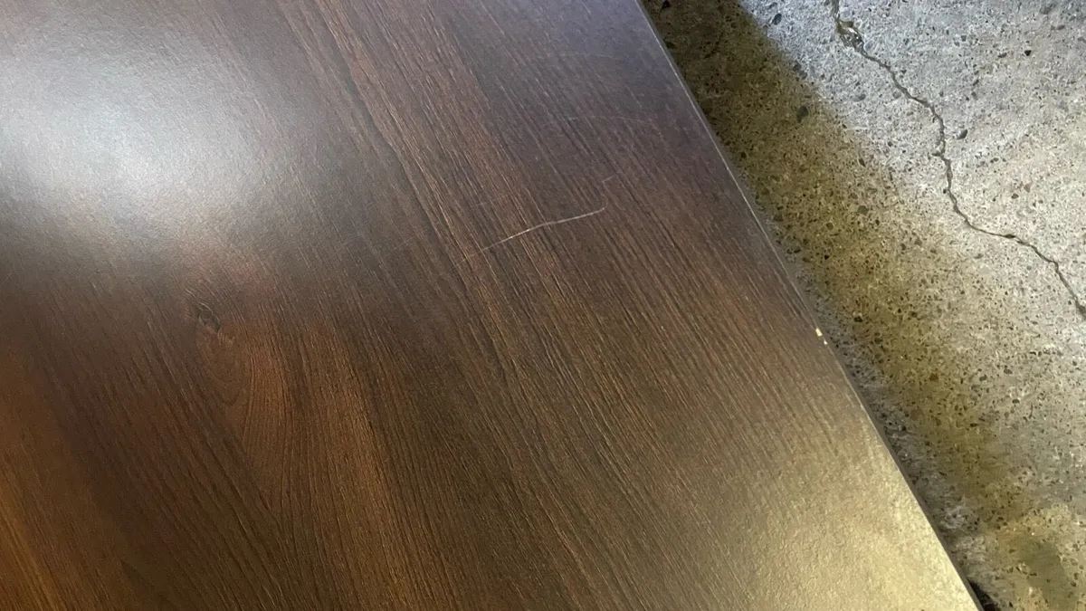 Large coffee Table - Image 4