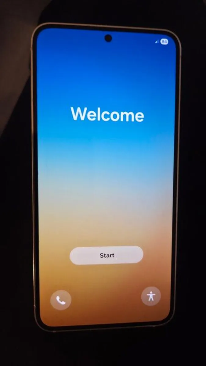 Samsung S23 - Image 2