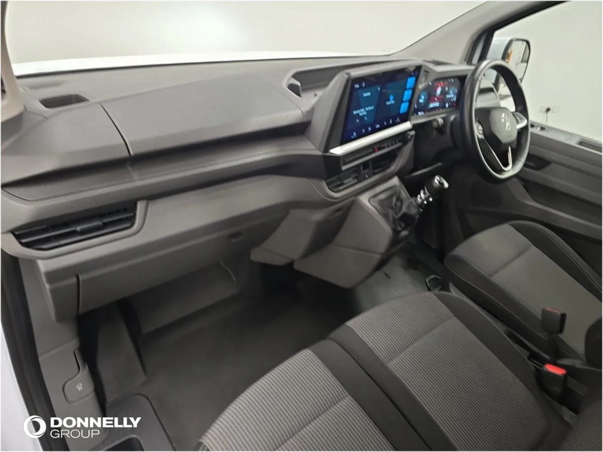 Volkswagen Transporter T32 Swb Diesel Commerce Pro - Image 2