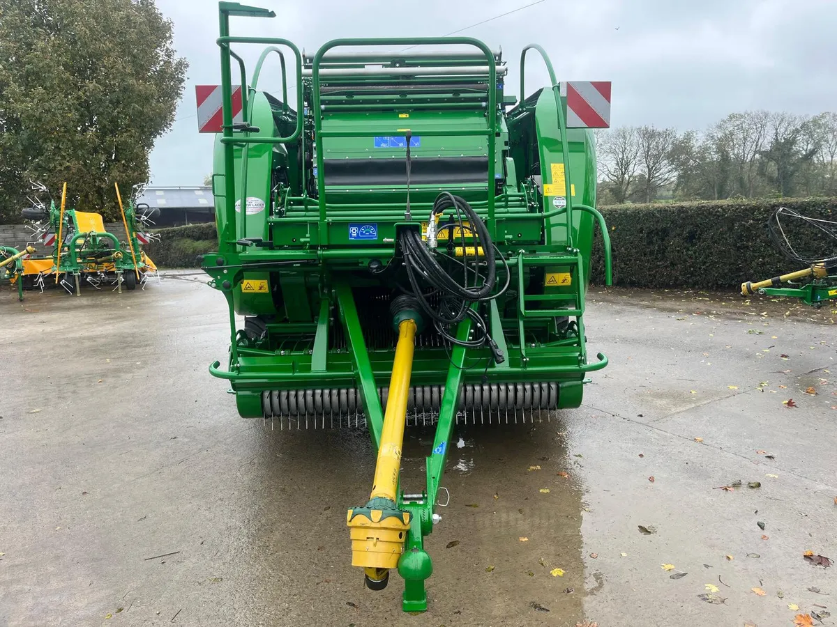 McHale Fusion 4 Plus Baler Combination - Image 2