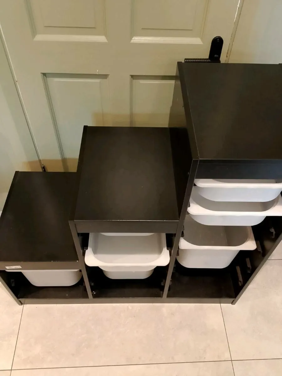 Storage shelves - Image 2