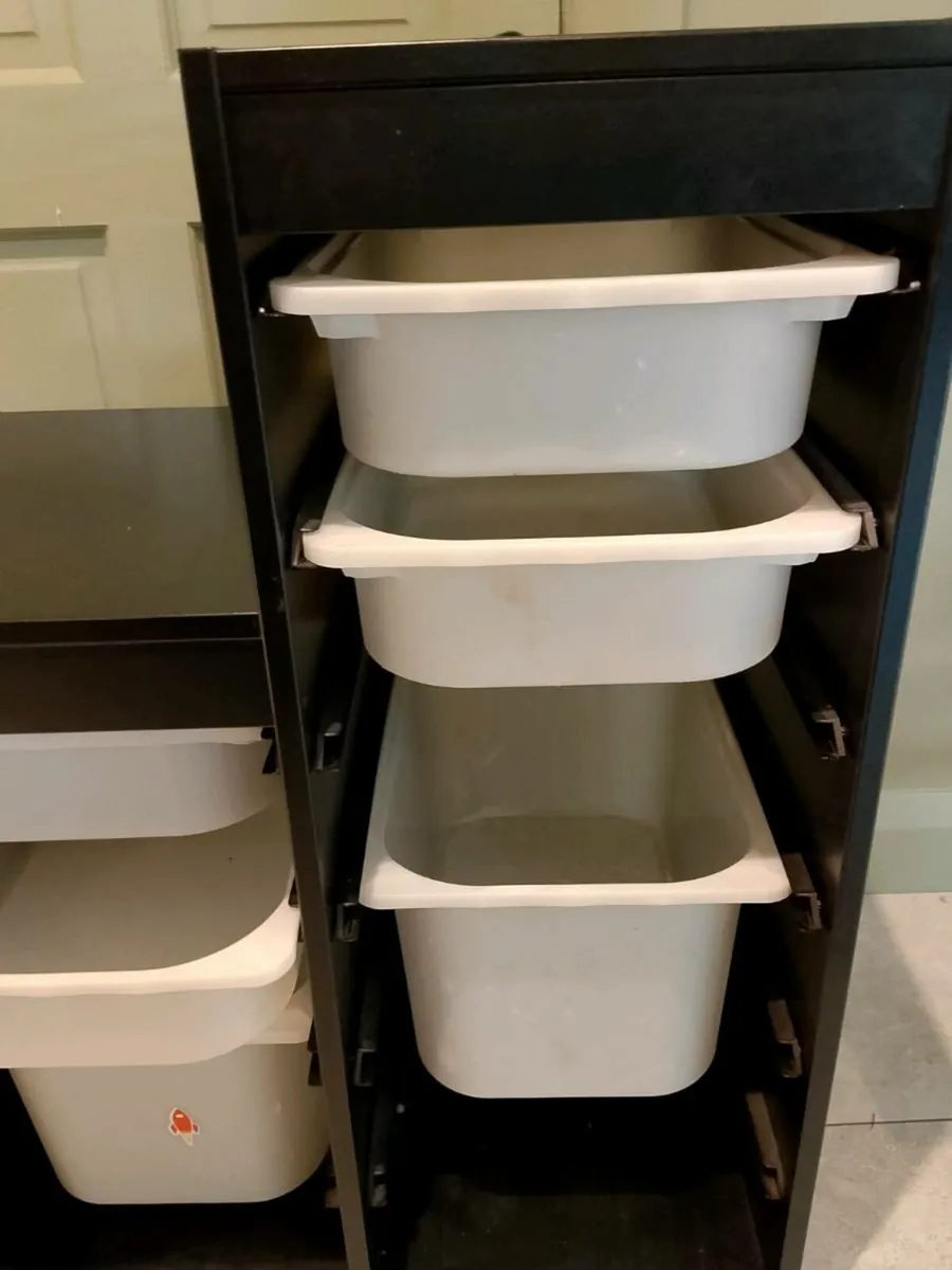 Storage shelves - Image 3