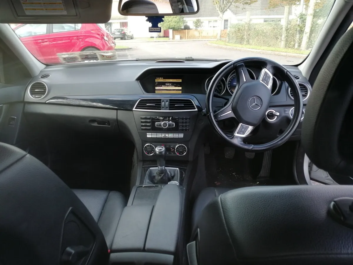 Mercedes-Benz C-Class 2012 - Image 2