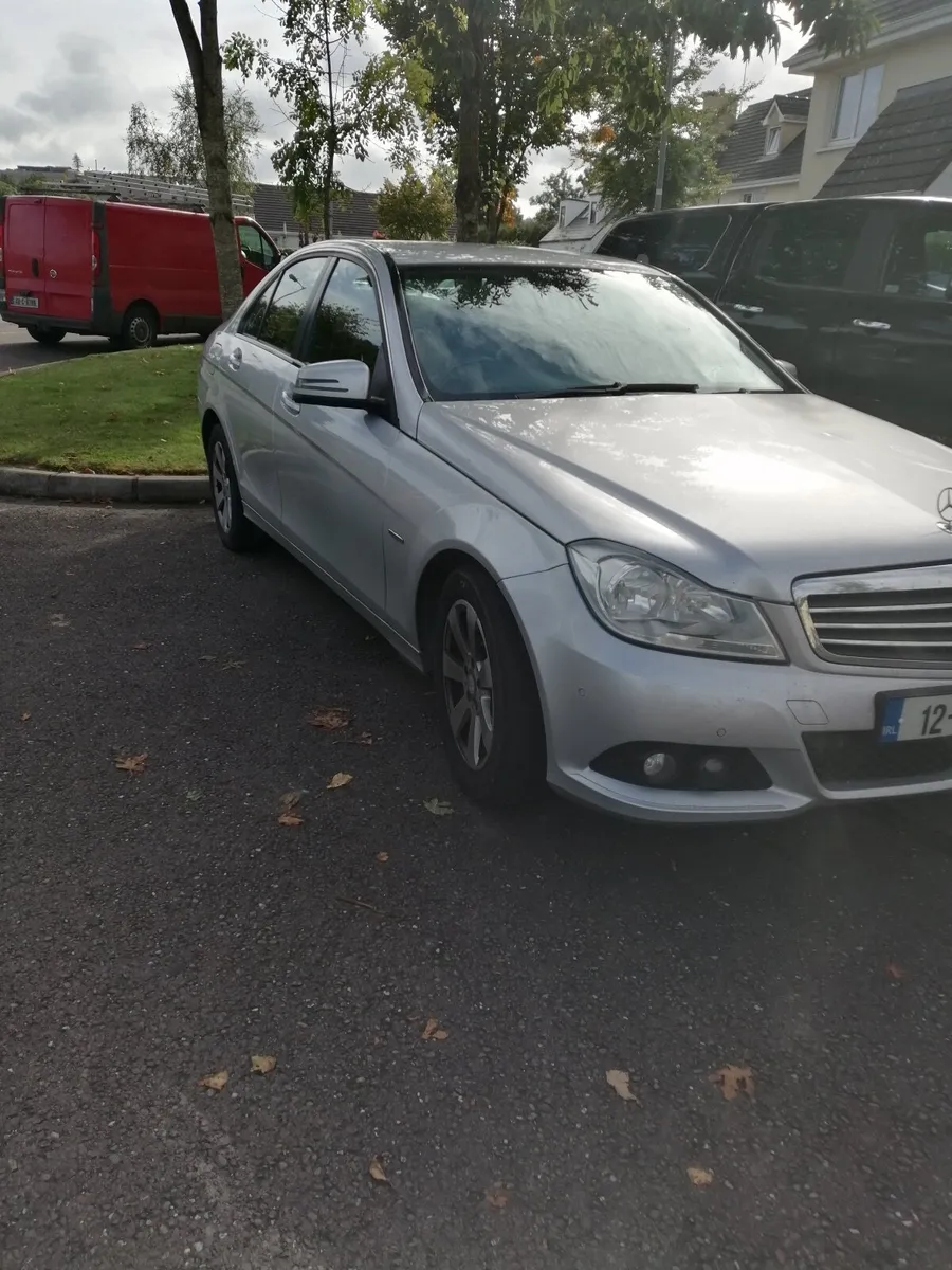 Mercedes-Benz C-Class 2012 - Image 4