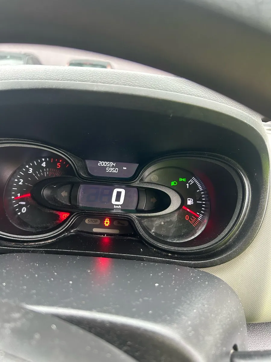 Renault traffic for sale - Image 3