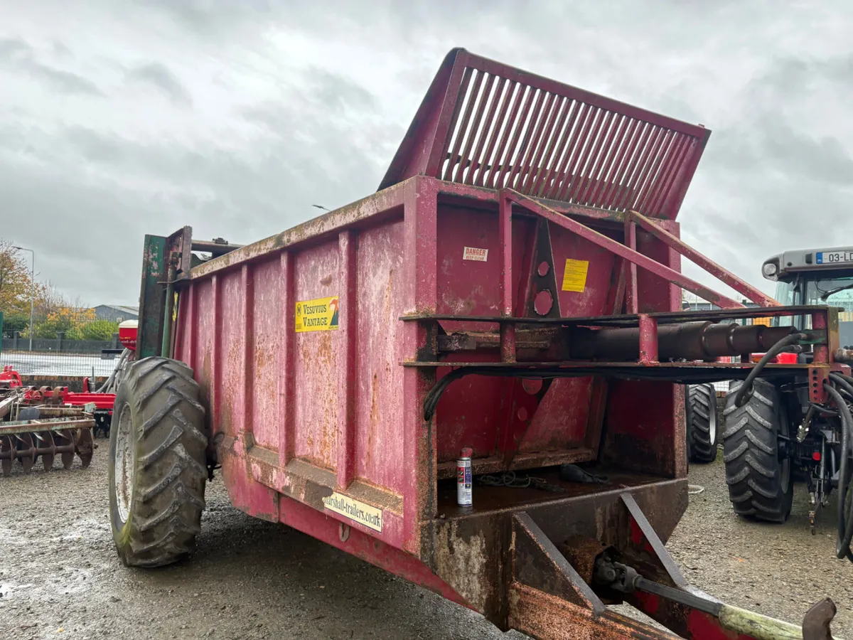 12t Marshall Manure Spreader - Image 2