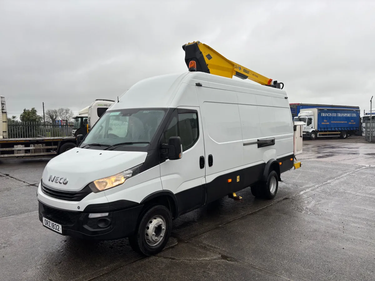 2019 Iveco  Cherry picker New Lolor Test - Image 3
